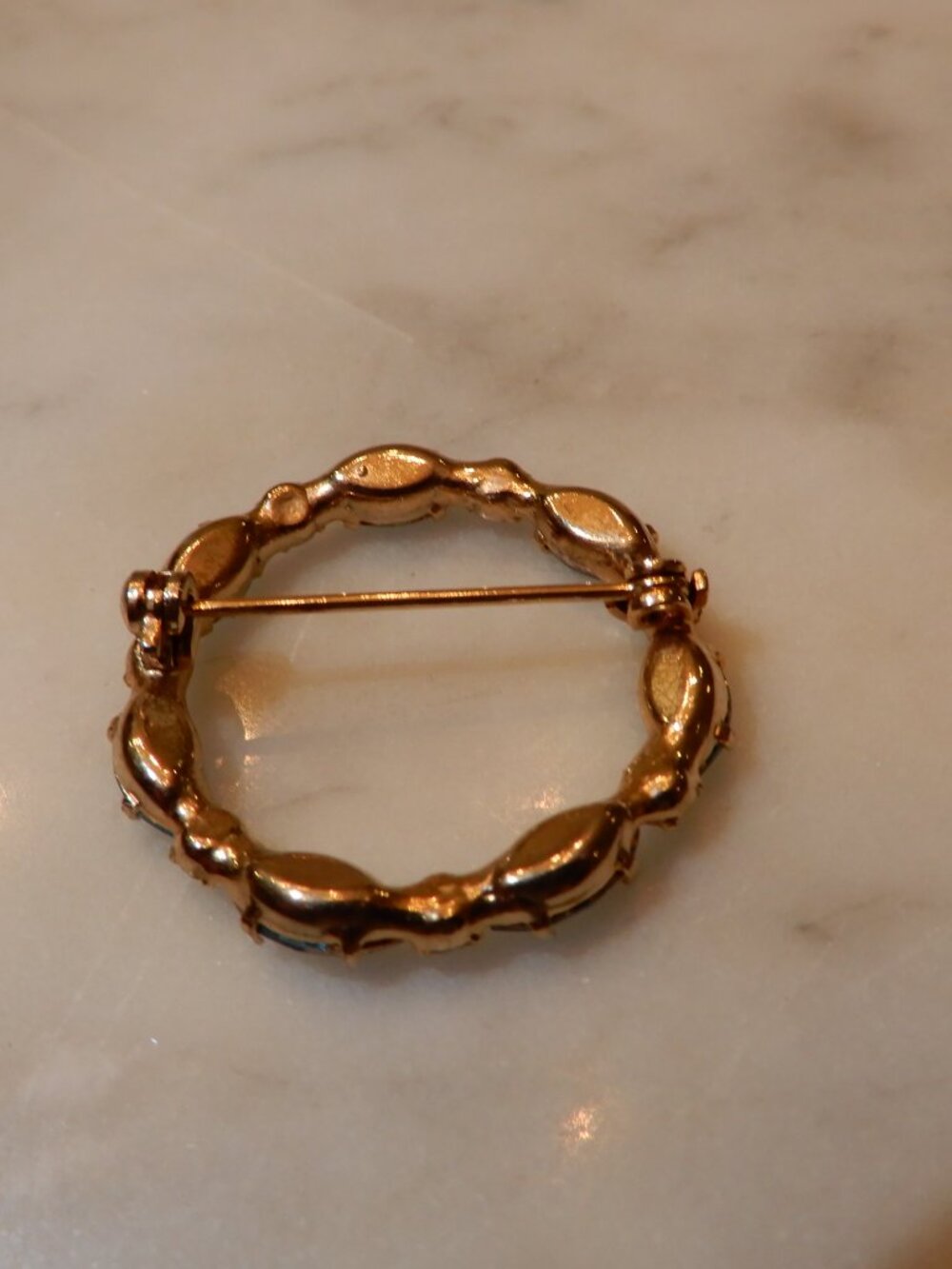 Vintage Rhinestone Circular Brooch - Picture 4 of 6